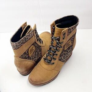 SOREL Lexie Leather Leopard Print Hidden Wedge Lace Up Booties Women’s Size 10